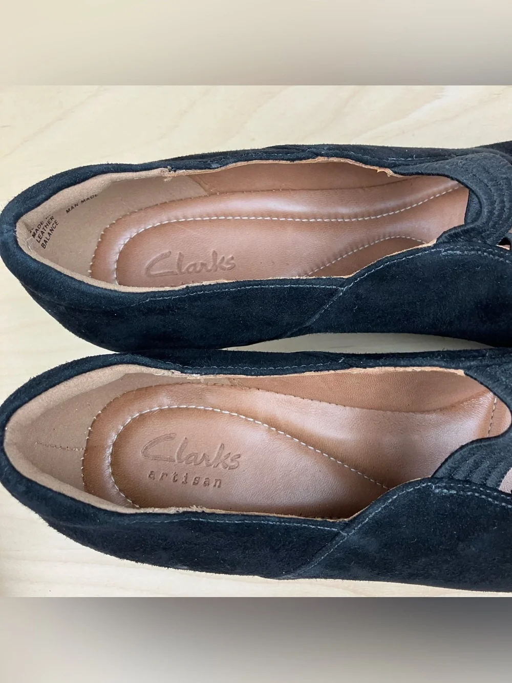 Clarks Artisan Women’s Size 8.5 M Black Suede Mary Jane Pumps Slip On